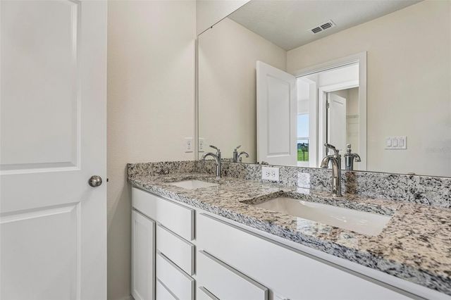 2720 MEADOW CREST DRIVE, St Cloud, FL 34773