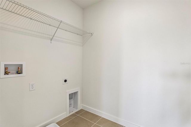 2720 MEADOW CREST DRIVE, St Cloud, FL 34773