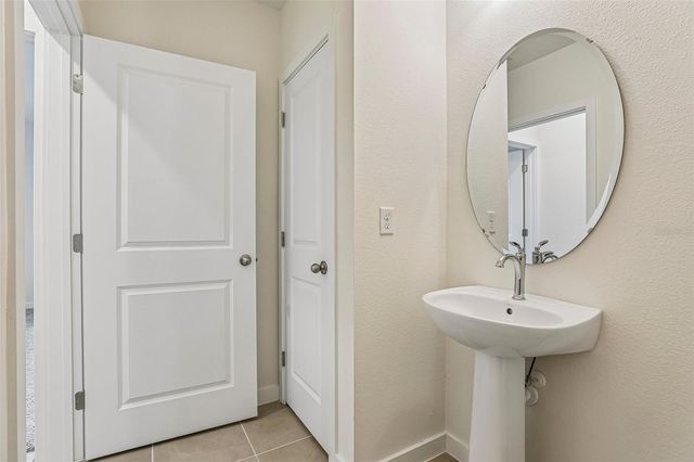 2720 MEADOW CREST DRIVE, St Cloud, FL 34773