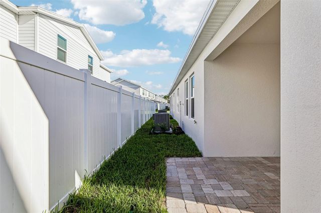 2720 MEADOW CREST DRIVE, St Cloud, FL 34773