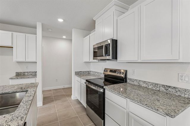 2720 MEADOW CREST DRIVE, St Cloud, FL 34773