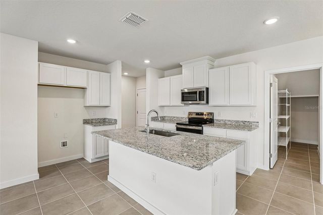2720 MEADOW CREST DRIVE, St Cloud, FL 34773