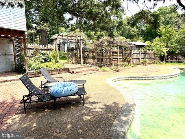11107 BURWELL RD, Nokesville, VA 20181