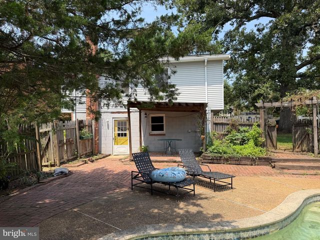 11107 BURWELL RD, Nokesville, VA 20181