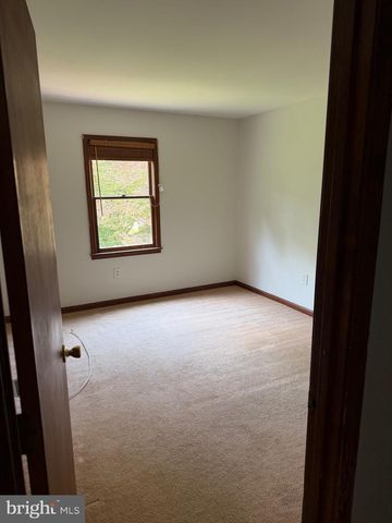 11107 BURWELL RD, Nokesville, VA 20181