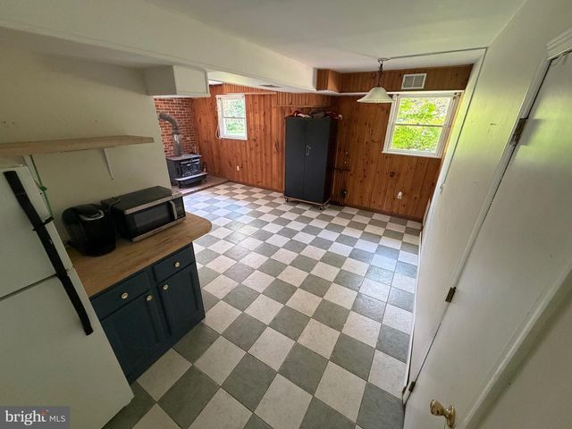 11107 BURWELL RD, Nokesville, VA 20181