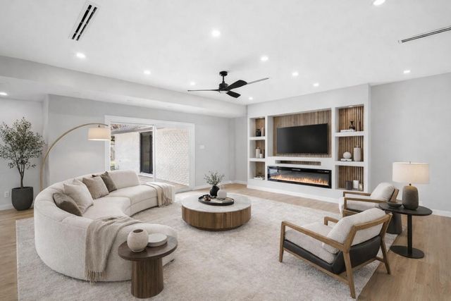 9203 Kapri Lane, Houston, TX 77025