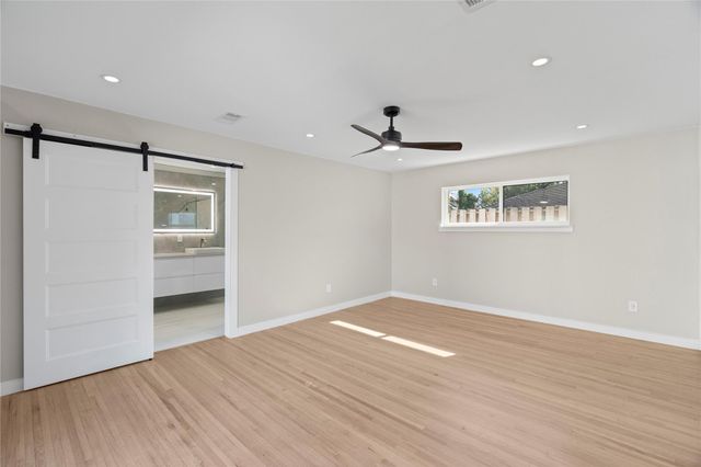 9203 Kapri Lane, Houston, TX 77025