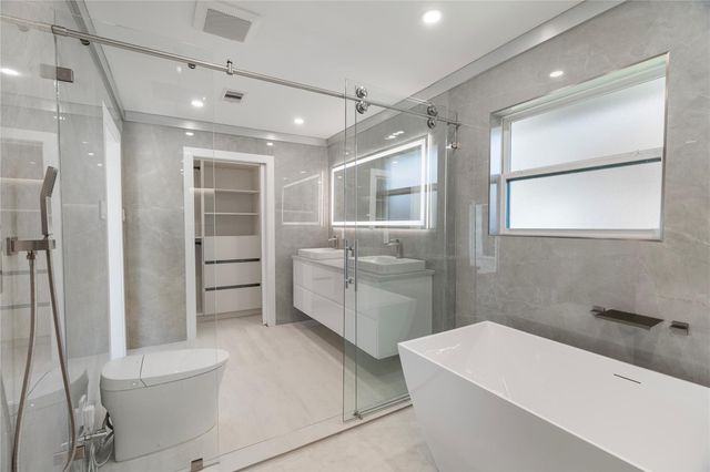 9203 Kapri Lane, Houston, TX 77025