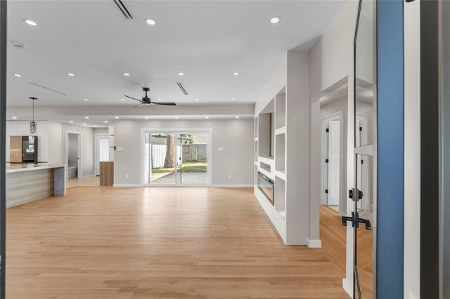 9203 Kapri Lane, Houston, TX 77025