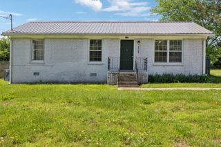 4708 Randlin Dr, Culleoka, TN 38451