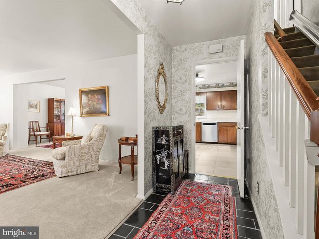 2100 CHANTILLA RD, Baltimore, MD 21228