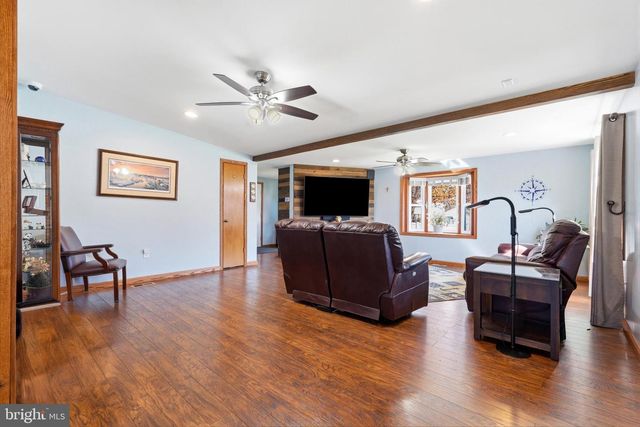 1556 REINHARDT LN, Glen Burnie, MD 21060