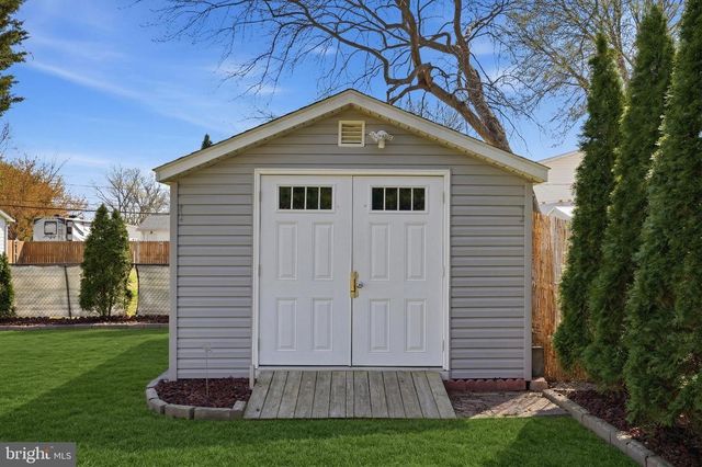 1556 REINHARDT LN, Glen Burnie, MD 21060