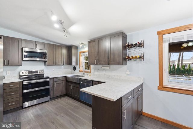 1556 REINHARDT LN, Glen Burnie, MD 21060