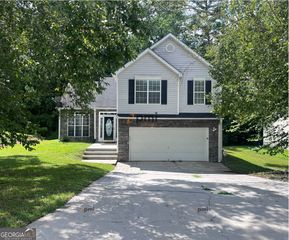 9511 Rollinghills Drive, Jonesboro, GA 30238