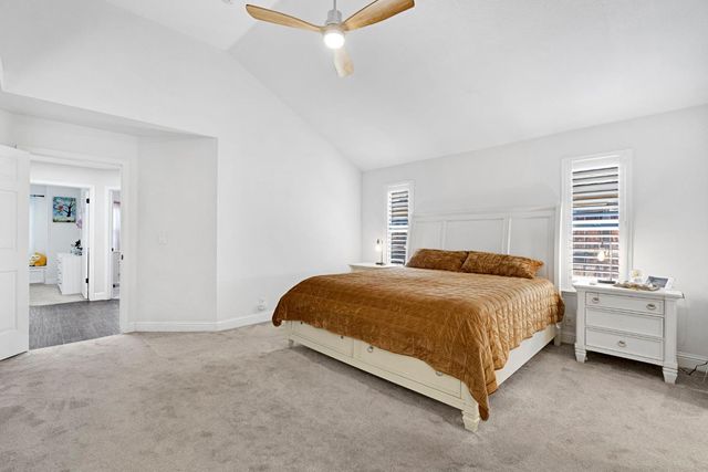 8814 N Spalding Avenue, Fresno, CA 93720