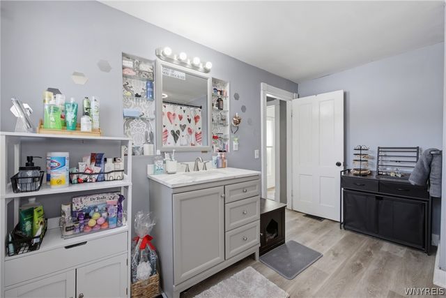 142 Harvey Avenue, Lockport City, NY 14094