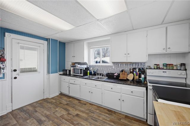 142 Harvey Avenue, Lockport City, NY 14094