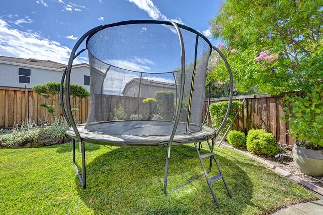 4104 Brick Mason Cir, Roseville, CA 95747