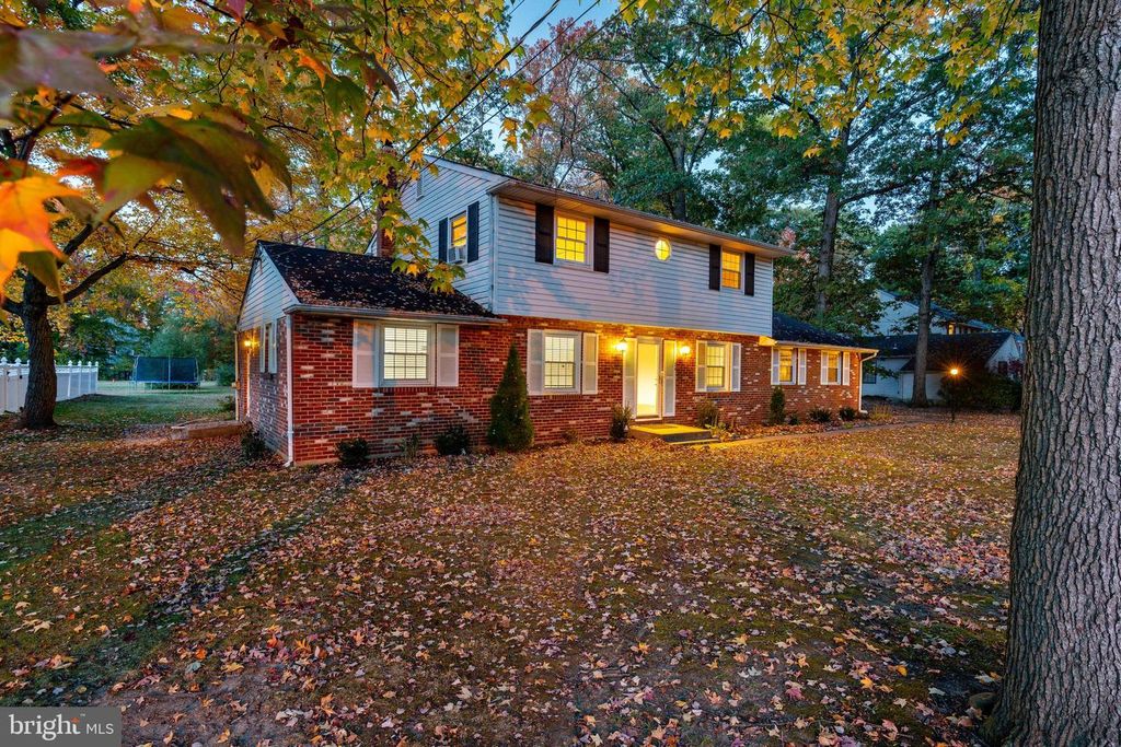 24 MAPLE AVE, Cherry Hill, NJ 08002