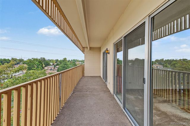 8060 E Girard Avenue 704, Denver, CO 80231