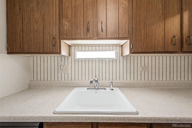 8060 E Girard Avenue 704, Denver, CO 80231