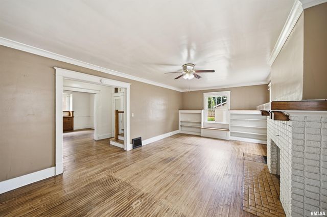 1809 W AYRES Avenue, Peoria, IL 61606