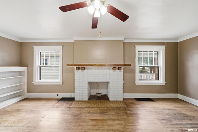 1809 W AYRES Avenue, Peoria, IL 61606
