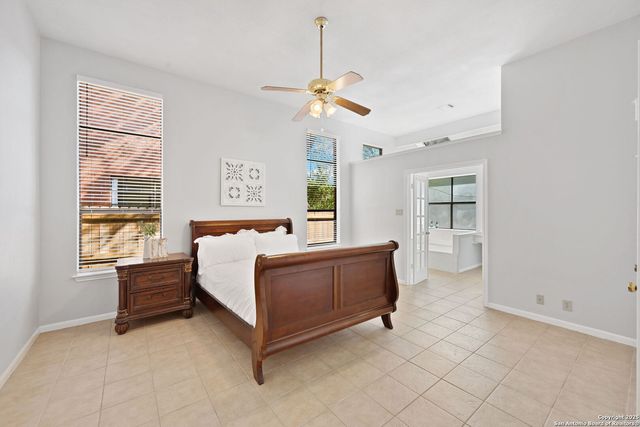 8910 Lost Woods, San Antonio, TX 78240