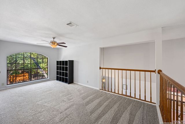 8910 Lost Woods, San Antonio, TX 78240