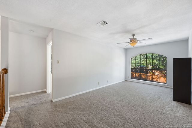 8910 Lost Woods, San Antonio, TX 78240