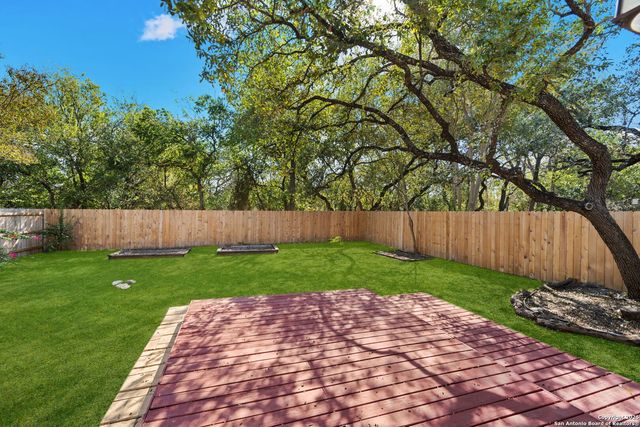 8910 Lost Woods, San Antonio, TX 78240