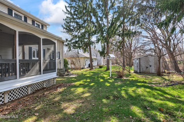 25 Alfred Drive, Colonie, NY 12205