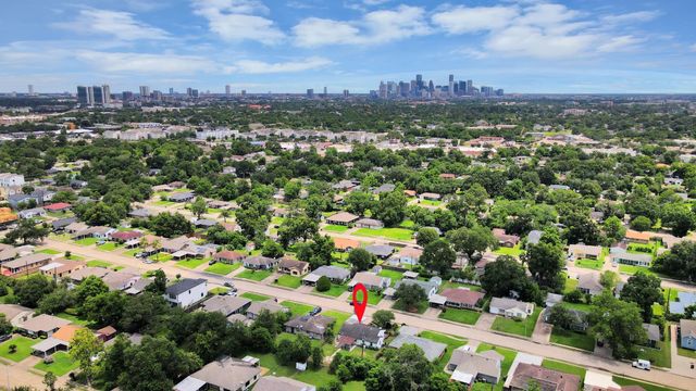 3714 Florinda Street, Houston, TX 77021