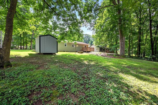 6161 N Shelly Drive, Ellettsville, IN 47429
