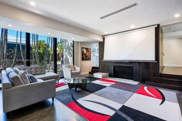 1548 Biarritz Drive, Miami Beach, FL 33141