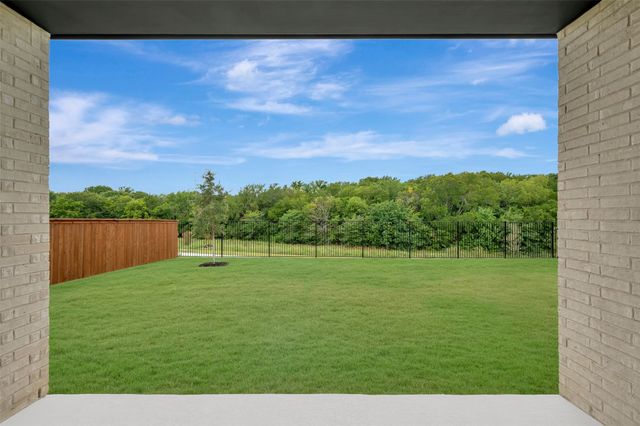 1327 Castello Drive, Fate, TX 75087