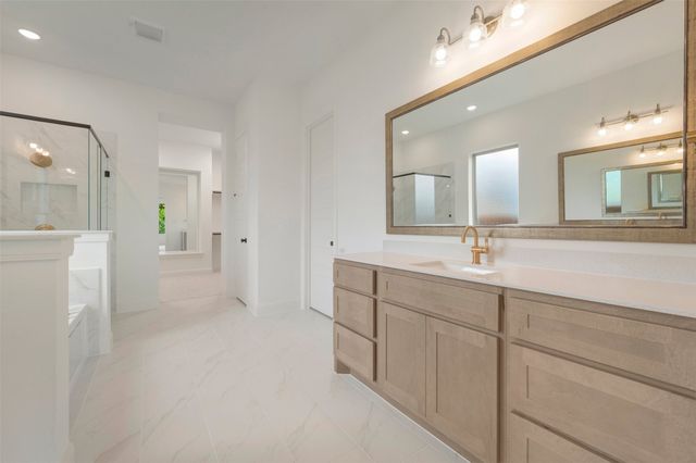 1327 Castello Drive, Fate, TX 75087