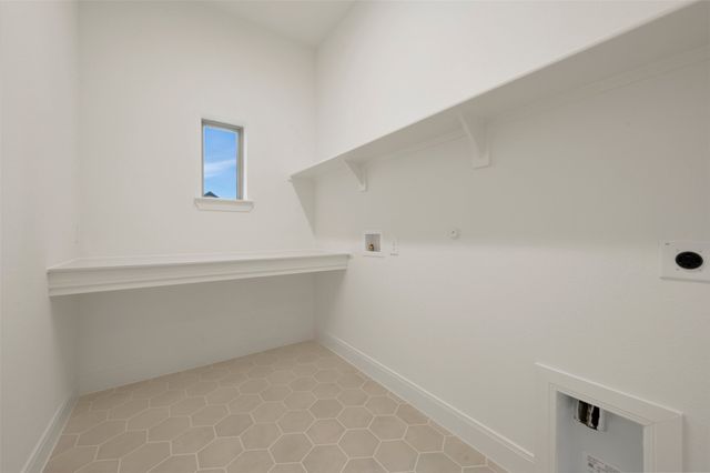 1327 Castello Drive, Fate, TX 75087