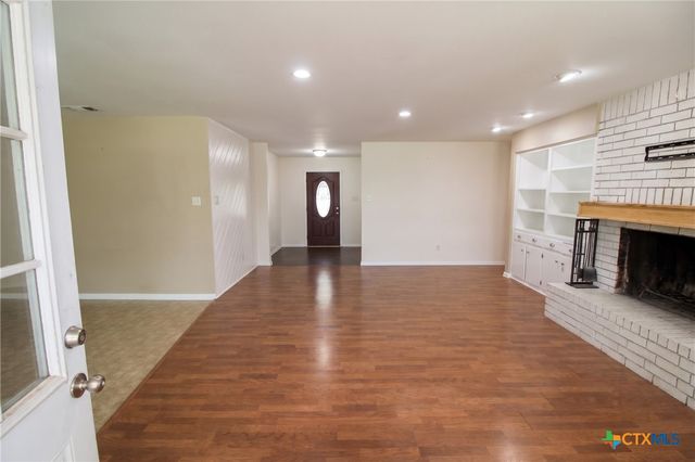 616 Manning Drive, Copperas Cove, TX 76522