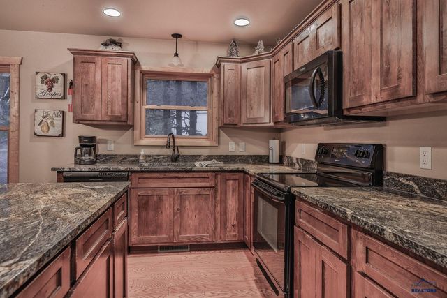 21164 GILDED MOUNTAIN LP, Lead, SD 57754