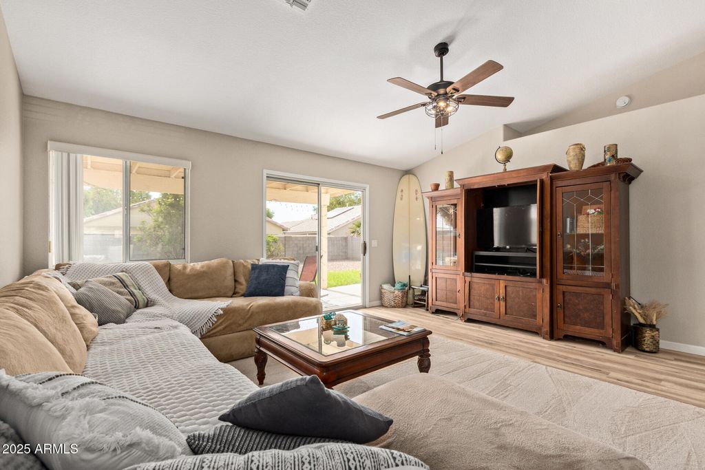 Image 6 of property listing at 16129 W GRANT Street, Goodyear, AZ 85338