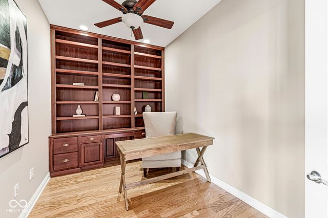 350 N Meridian Street 901, Indianapolis, IN 46204