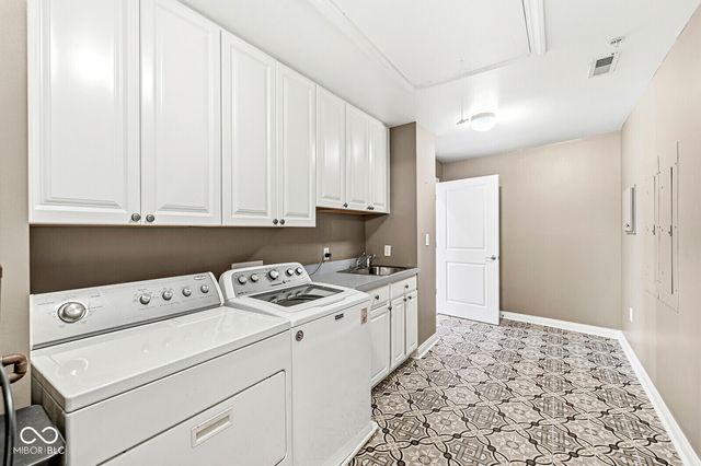 350 N Meridian Street 901, Indianapolis, IN 46204