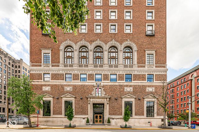 350 N Meridian Street 901, Indianapolis, IN 46204