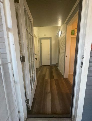 3611 Avenue H, Fort Worth, TX 76105