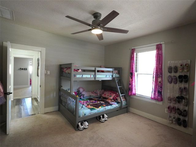 3611 Avenue H, Fort Worth, TX 76105