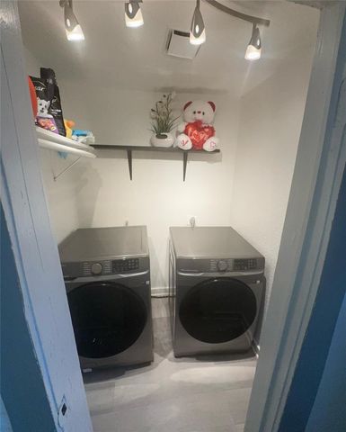 3611 Avenue H, Fort Worth, TX 76105