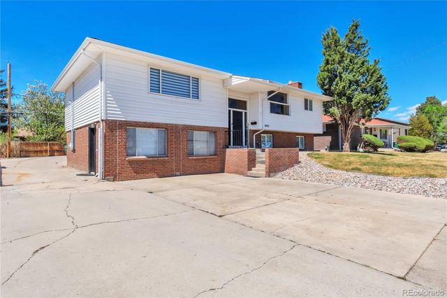 8925 Oakwood Street, Westminster, CO 80031